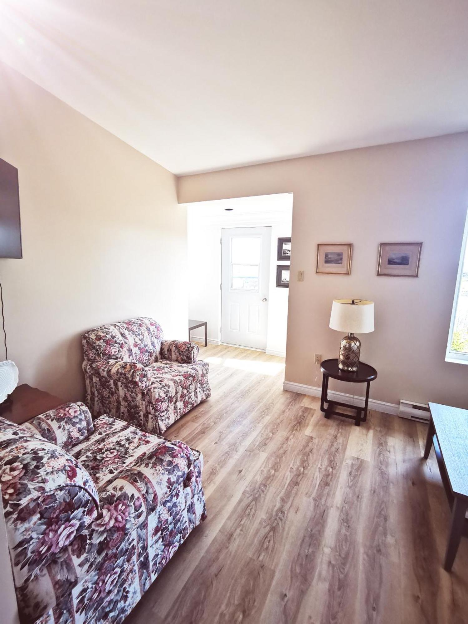 181 Oceanside Inn Peggy's Cove Bagian luar foto