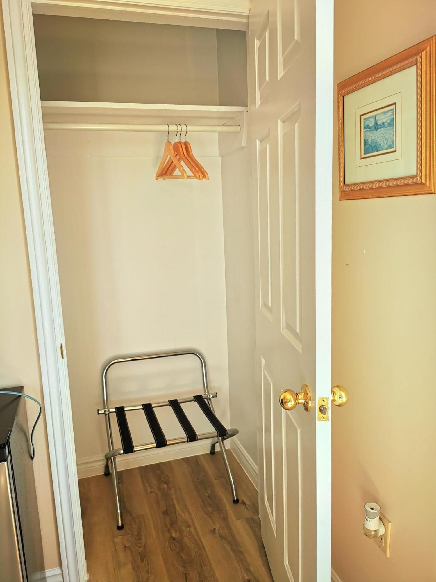 181 Oceanside Inn Peggy's Cove Bagian luar foto